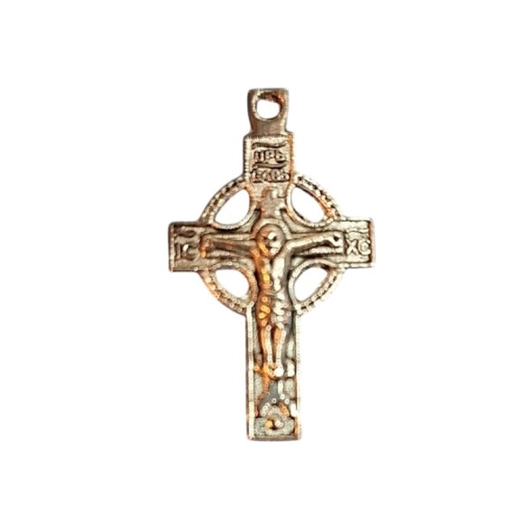 NEW Set of 30 Silver tone metal Orthodox Cross Celtic Charms - Picture 3 of 9